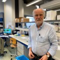 (Inglês) Cientista descobre anticorpos contra COVID 